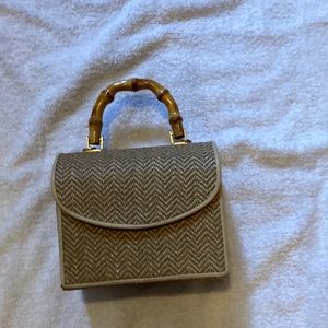 Tan Herringbone Pattern Woven Box Purse with Gold Accents and Wooden Handle